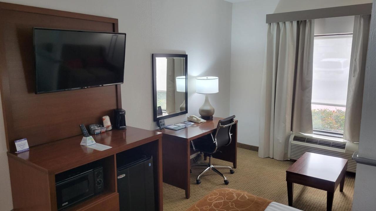 Comfort Suites Cumming-Atlanta Near Northside Hospital Forsyth Ngoại thất bức ảnh