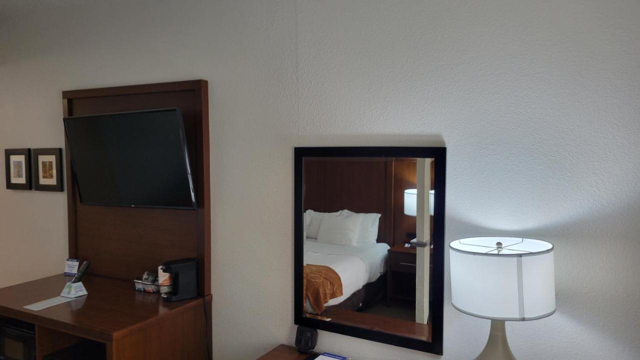 Comfort Suites Cumming-Atlanta Near Northside Hospital Forsyth Ngoại thất bức ảnh